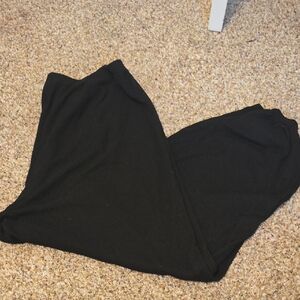 Colsie Black Ribbed Knit Garment